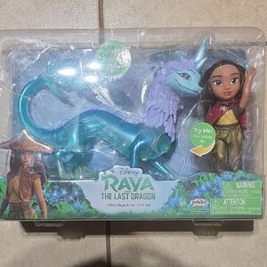 Disney Raya and Sisu Doll Set - Teal and Purple